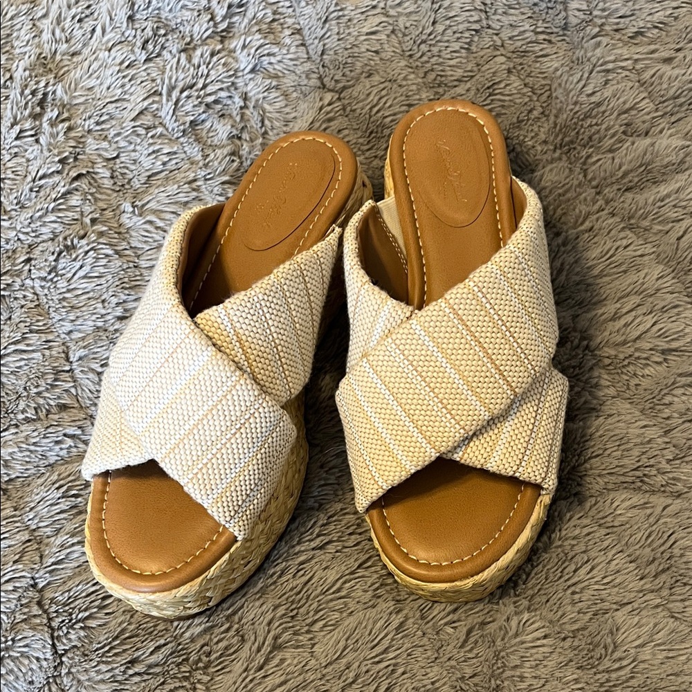 Universal Thread Espadrille Platform Sandals - image 1